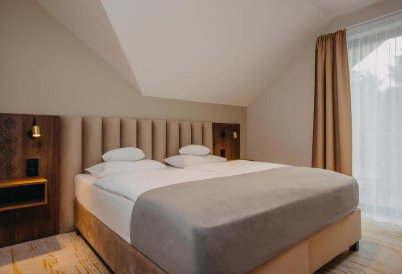 Five Seasons Szklarska Poręba