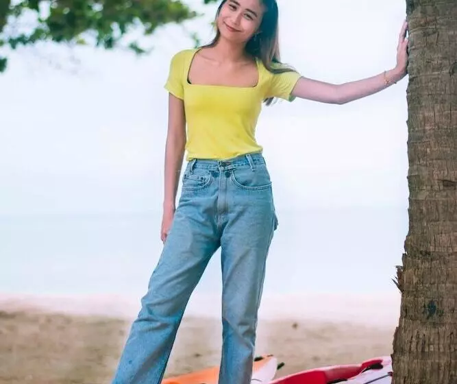 Hotelli Chaithalay Khanom Resort