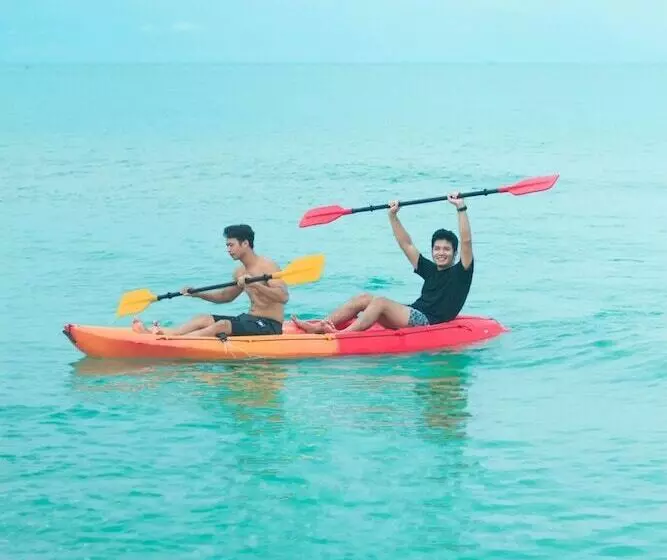 Hotelli Chaithalay Khanom Resort