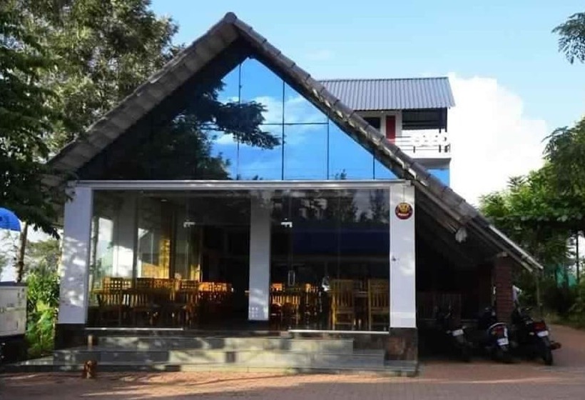בית מלון כפרי Coorg Gateway Resort
