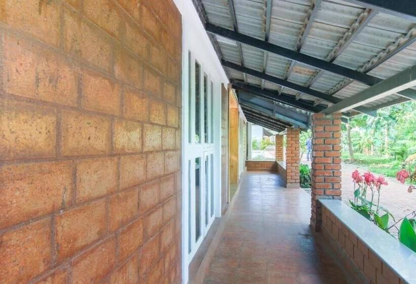 בית מלון כפרי Coorg Gateway Resort