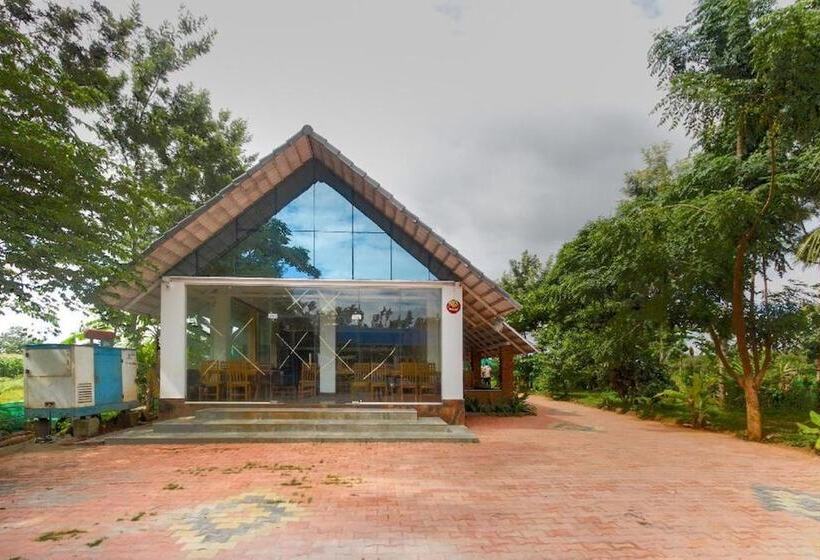 בית מלון כפרי Coorg Gateway Resort