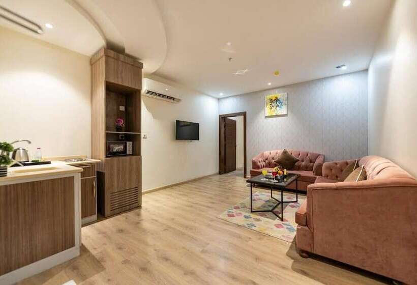 호텔 Holiday Plus Al Nuzha