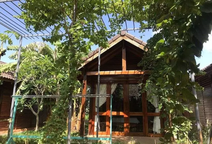 هتل Green Bungalow Phu Quoc