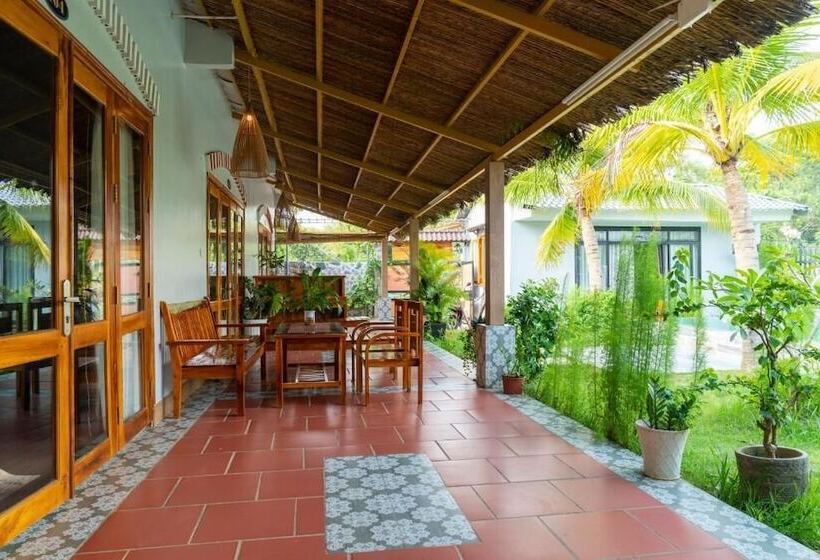 هتل Green Bungalow Phu Quoc