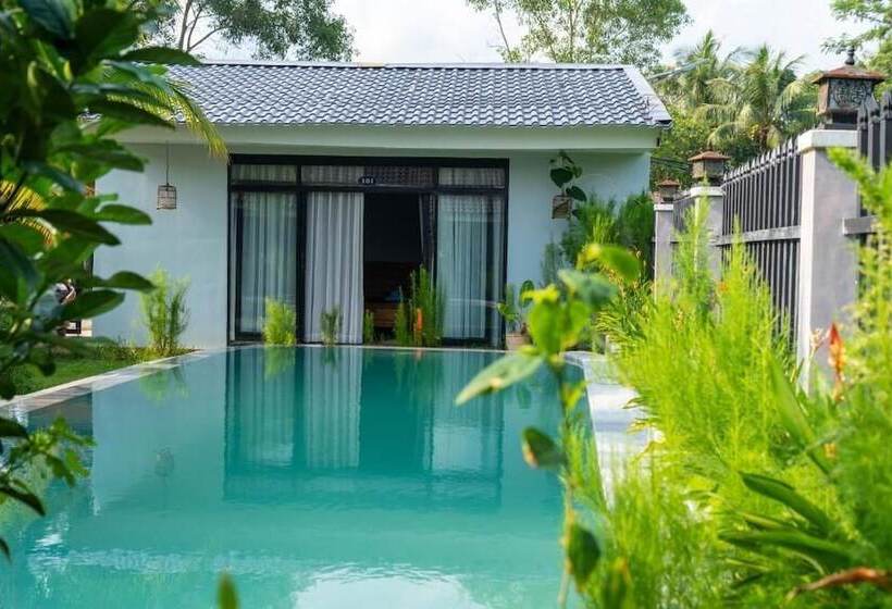 هتل Green Bungalow Phu Quoc