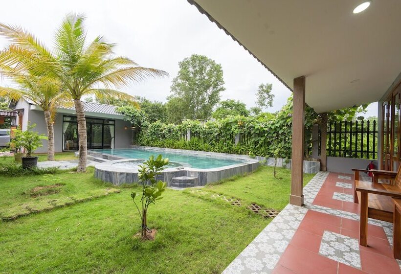 هتل Green Bungalow Phu Quoc
