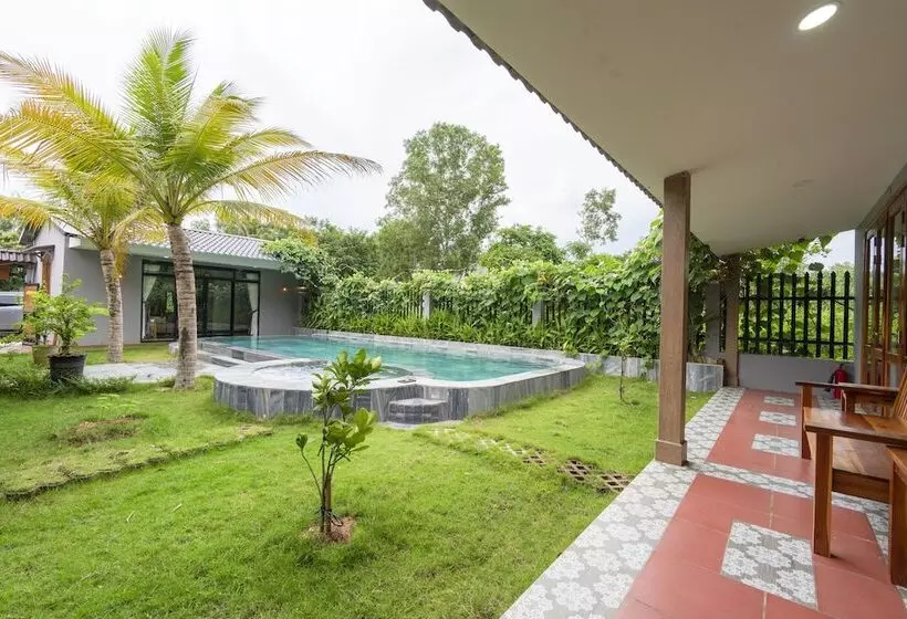 هتل Green Bungalow Phu Quoc