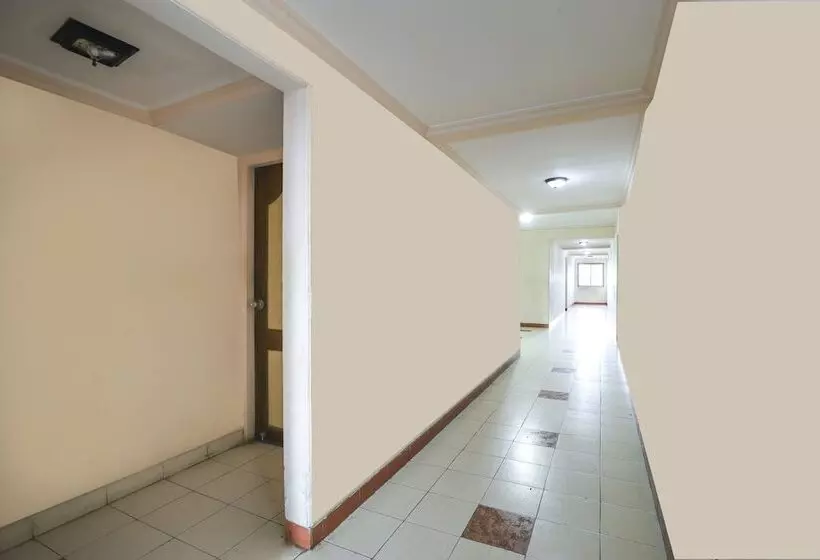 ホテル Hill Top By Oyo Rooms