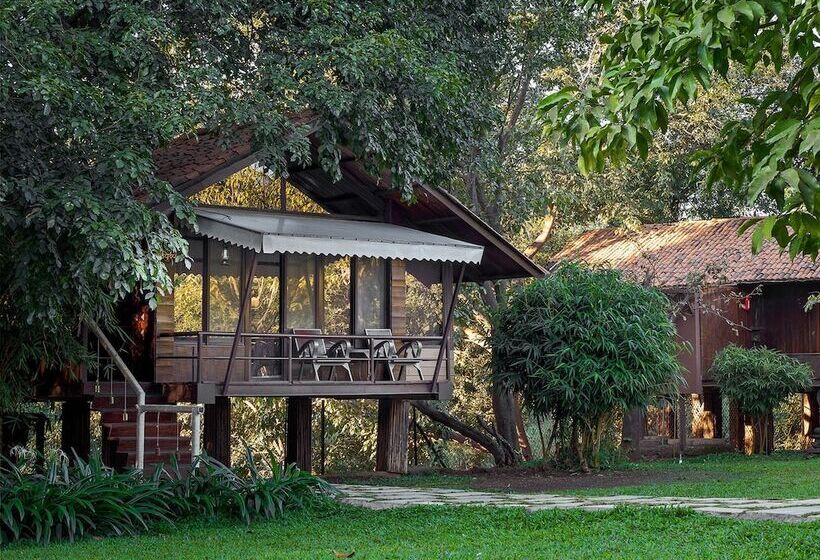 ホテル Jalsrushti Island Resort