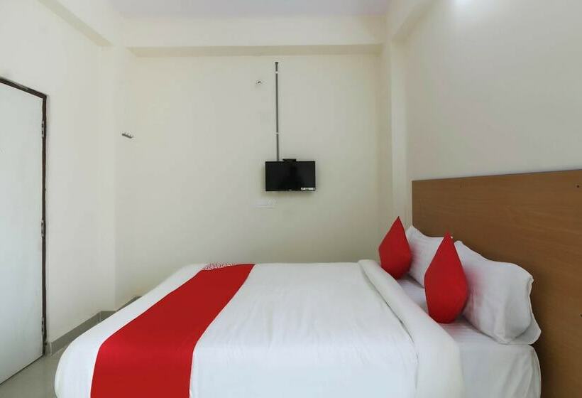 ホテル M & M Rooms By Oyo Rooms