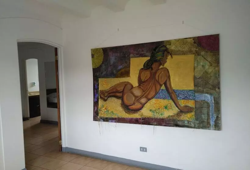 هتل Mi Tierra Casa Blanca