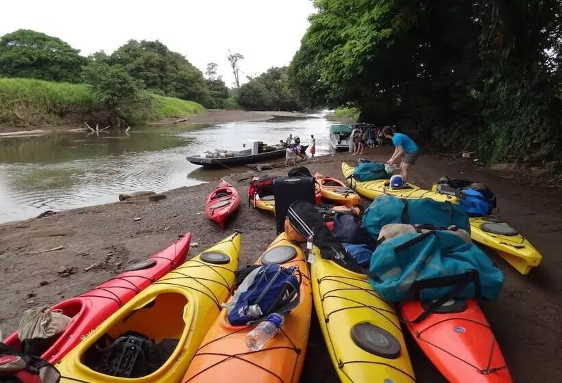 هتل Mi Tierra Casa Blanca