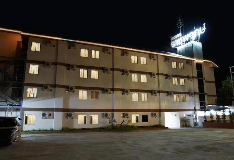 Hotelli Ratchaphruek 2007