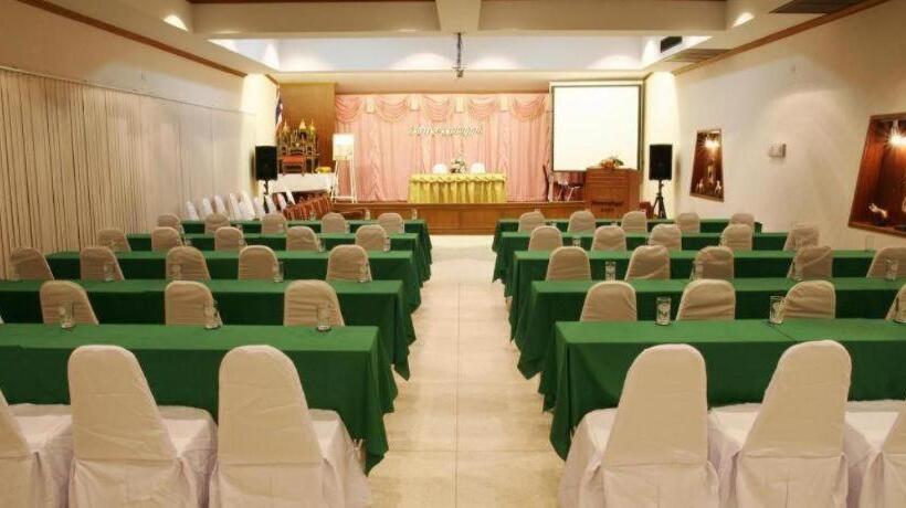 Hotelli Ratchaphruek 2007