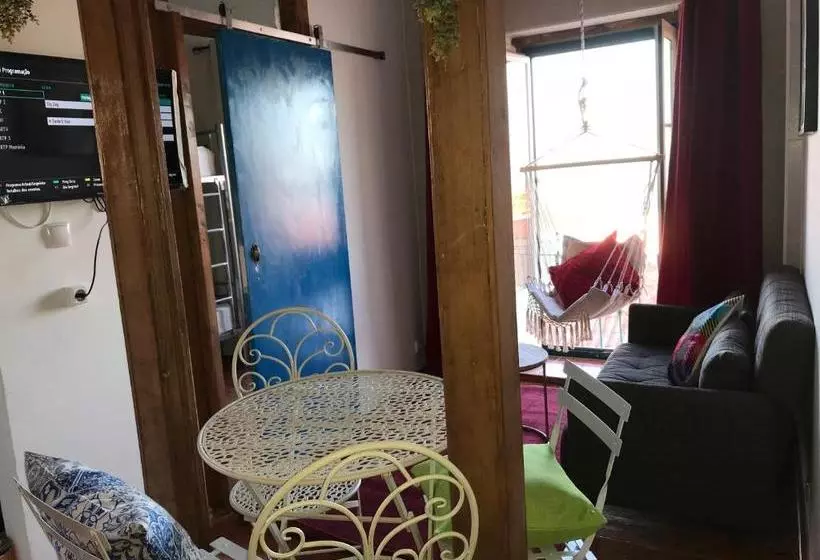 Alfama Patio Apartments