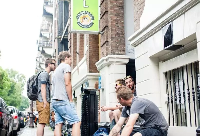 Alberg The Flying Pig Uptown