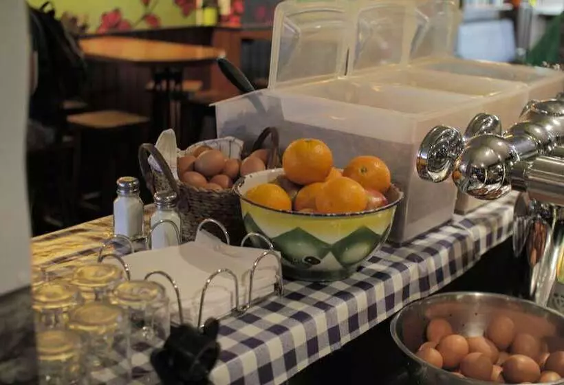 Alberg The Flying Pig Uptown