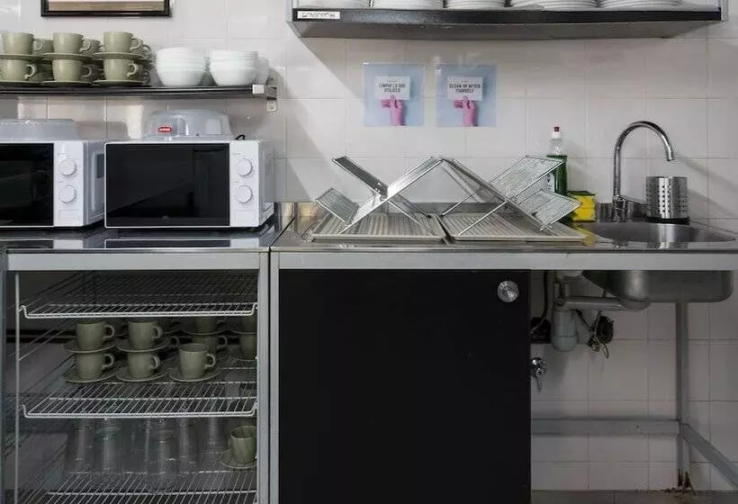 Ganbara Hostel Self Check In