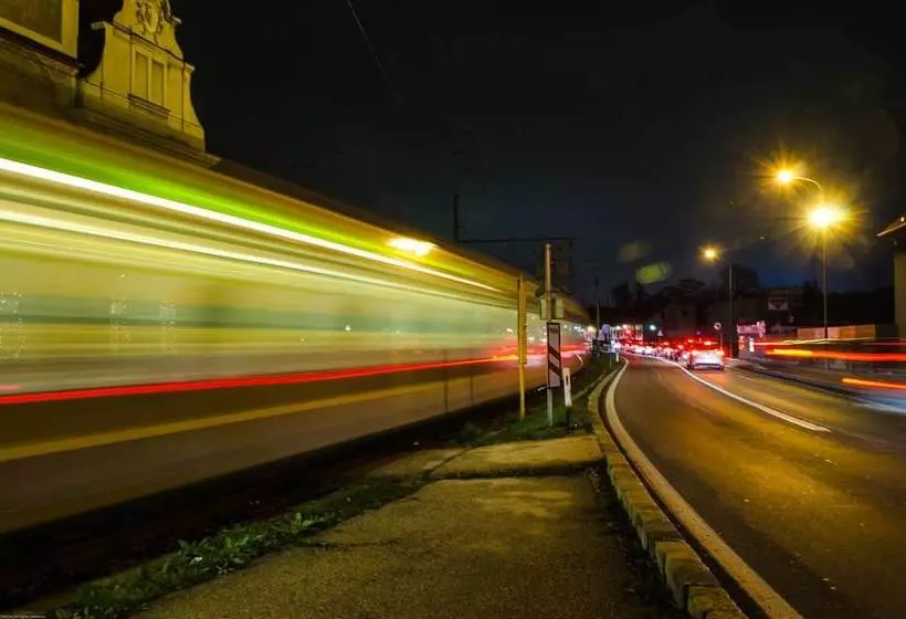 Hb1 Budget Hotel   Contactless Check In