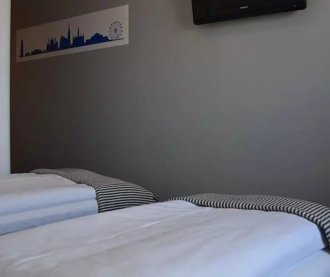 Hb1 Budget Hotel   Contactless Check In