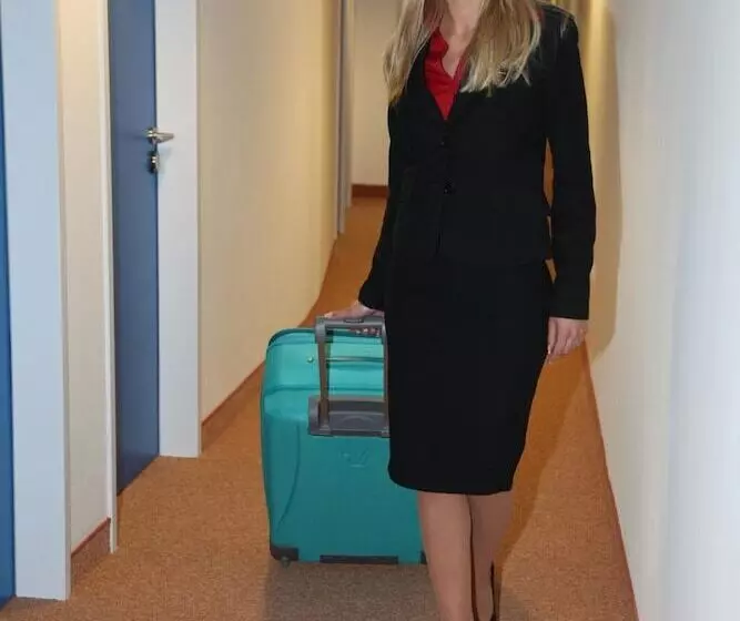 Hb1 Budget Hotel   Contactless Check In