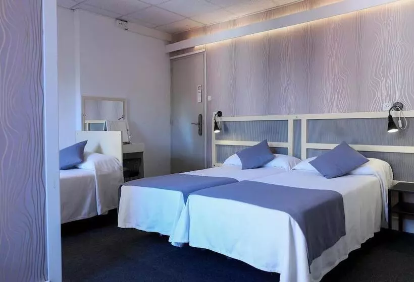 مسافرخانه Palermo