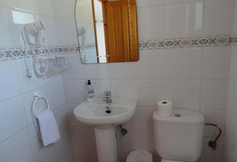 Hostal La Paloma Ii   Hotel Calpe Grupo