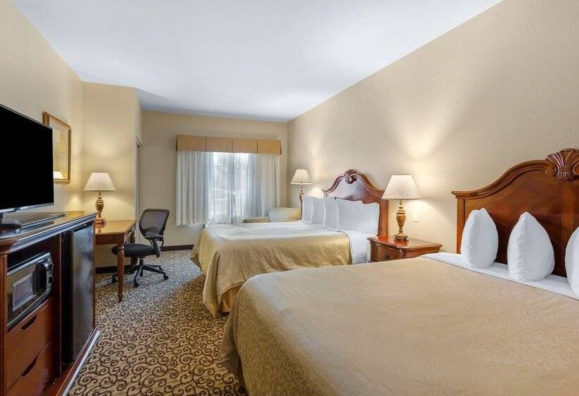 בית מלון כפרי Best Western Plus Fossil Country Inn & Suites