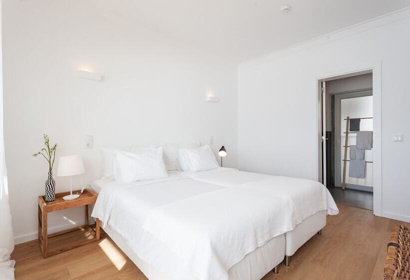 בית מלון כפרי Blue Buddha Beach Rooms & Suites