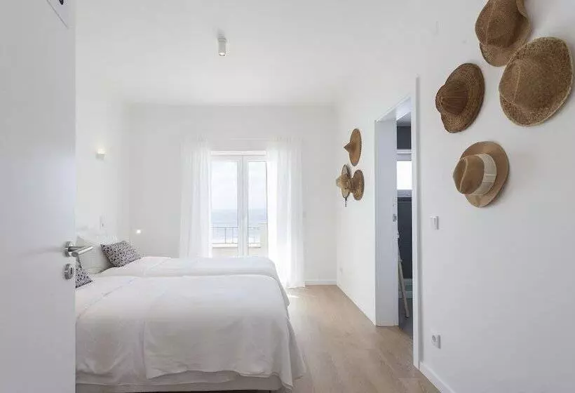 هتل Blue Buddha Beach Rooms & Suites