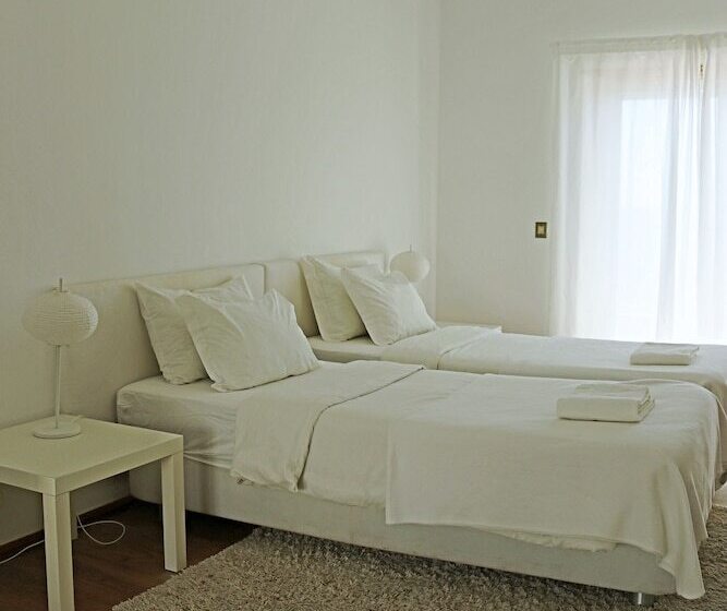 בית מלון כפרי Blue Buddha Beach Rooms & Suites