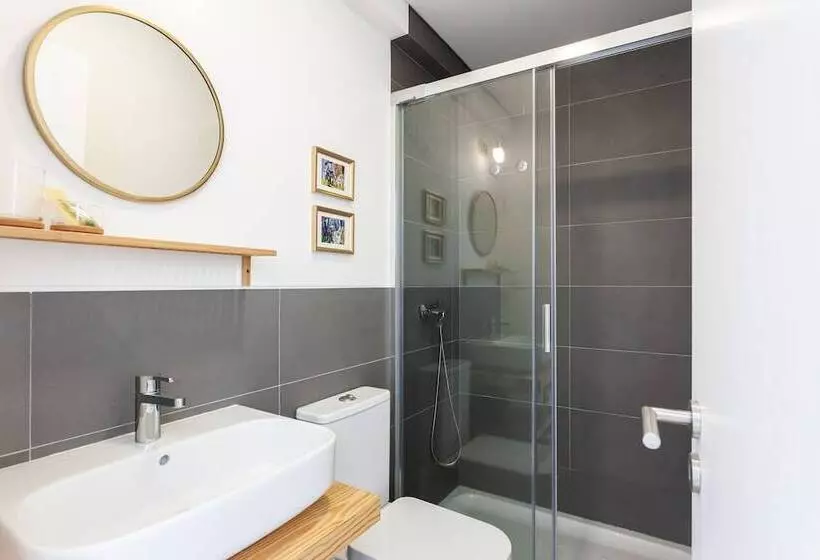 هتل Blue Buddha Beach Rooms & Suites