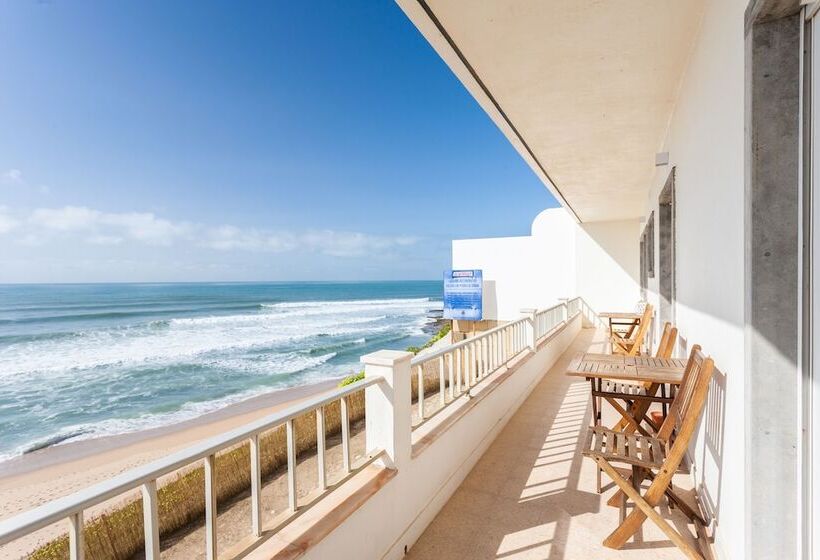 בית מלון כפרי Blue Buddha Beach Rooms & Suites