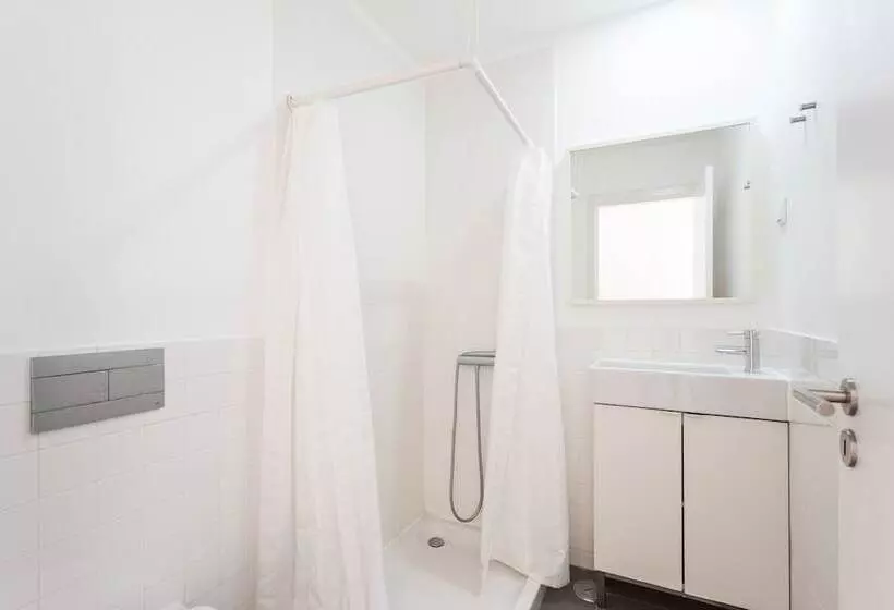 هتل Blue Buddha Beach Rooms & Suites