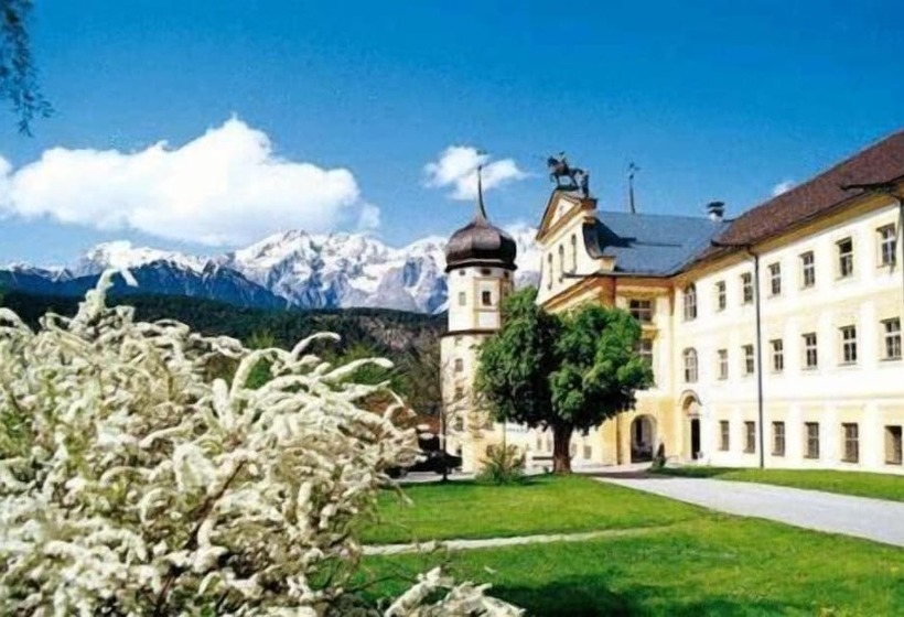 ホテル Gasthof Hirschentenne