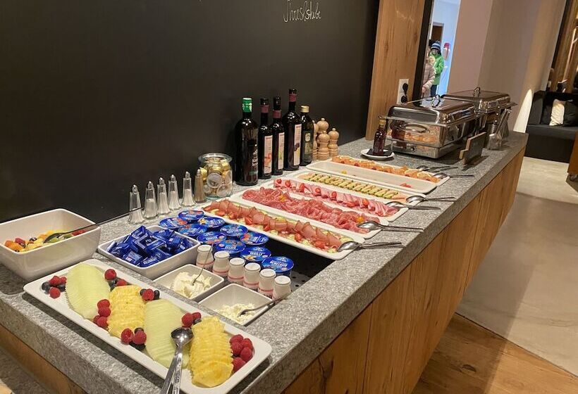 ホテル Gasthof Hirschentenne