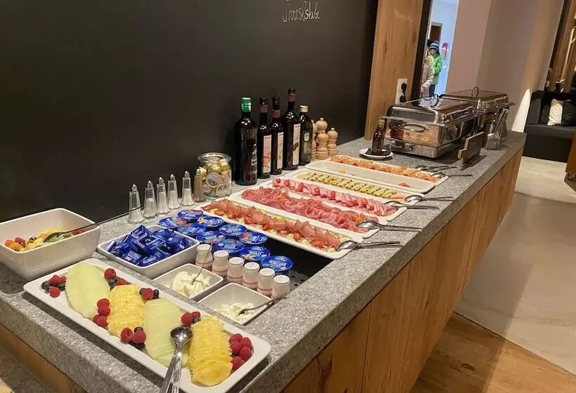 ホテル Gasthof Hirschentenne