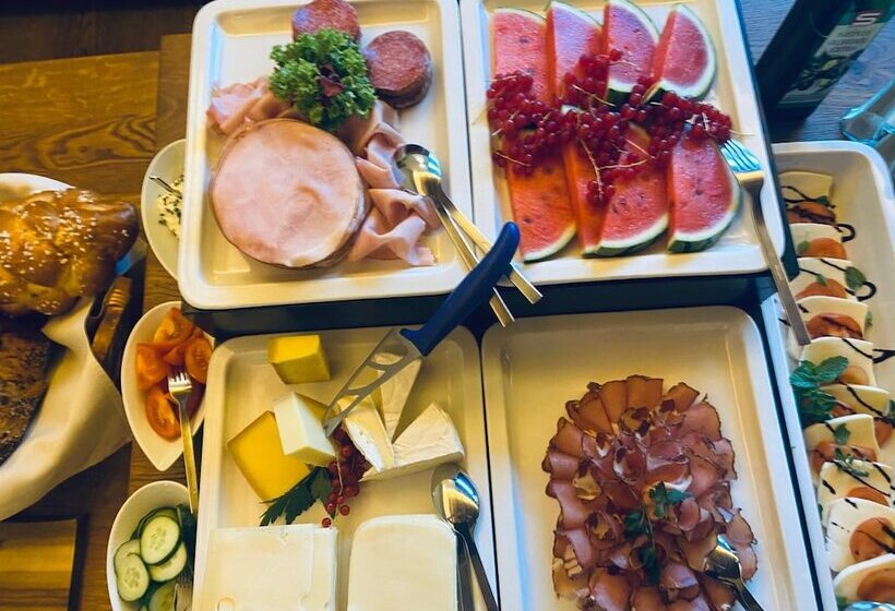 ホテル Gasthof Hirschentenne