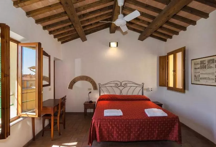 هتل Helvetia Pisa Tower