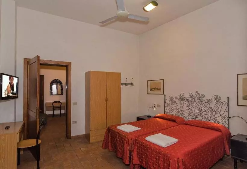 هتل Helvetia Pisa Tower