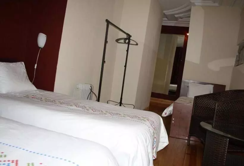 هتل Residencia Pedra Antiga