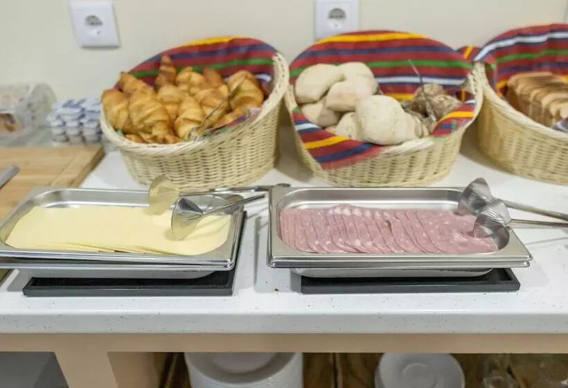 Hotelli Zarco B&b Bed & Breakfast