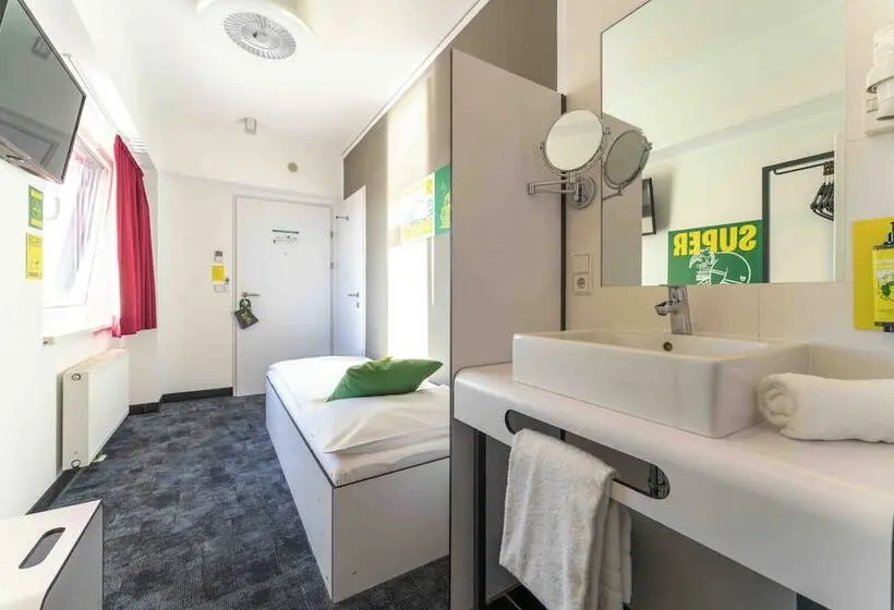 SLEEEP Hotel Wiener Neudorf