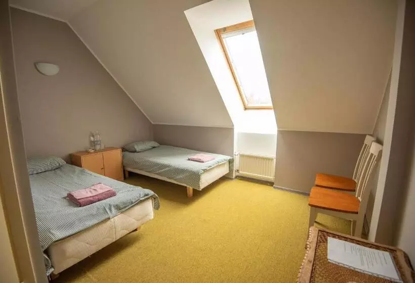 Aiakeskuse Hostel