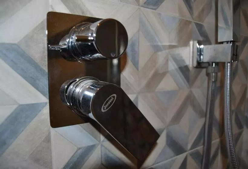 تختخواب و صبحانه Residence Vazzieri