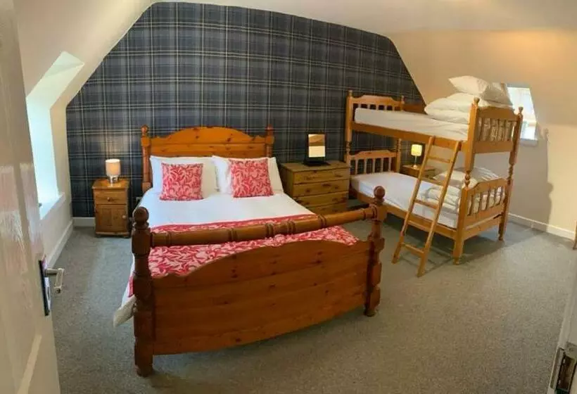 Aamiaismajoitus (B&B) Belton House Holiday Home