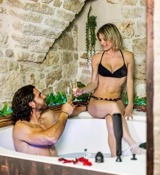 ベッドアンドブレックファースト Il Piccolo Borgo   Suite