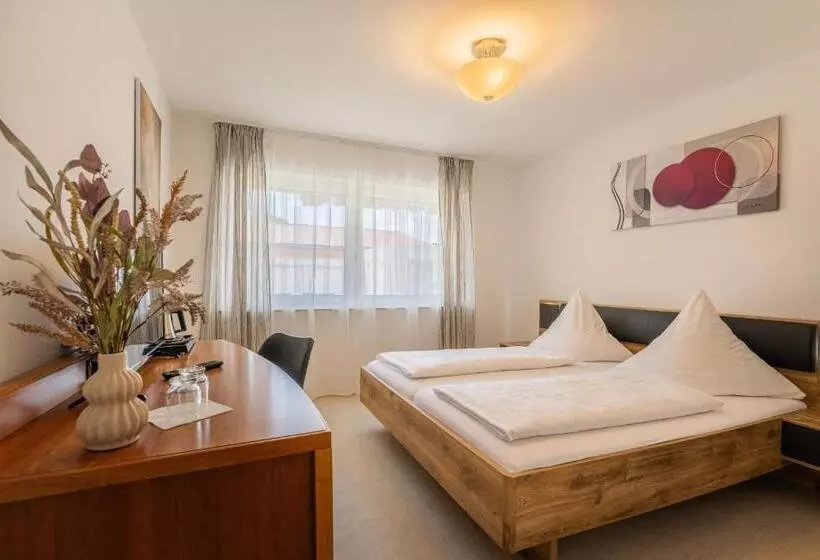 Majatalo Am Kirchplatz