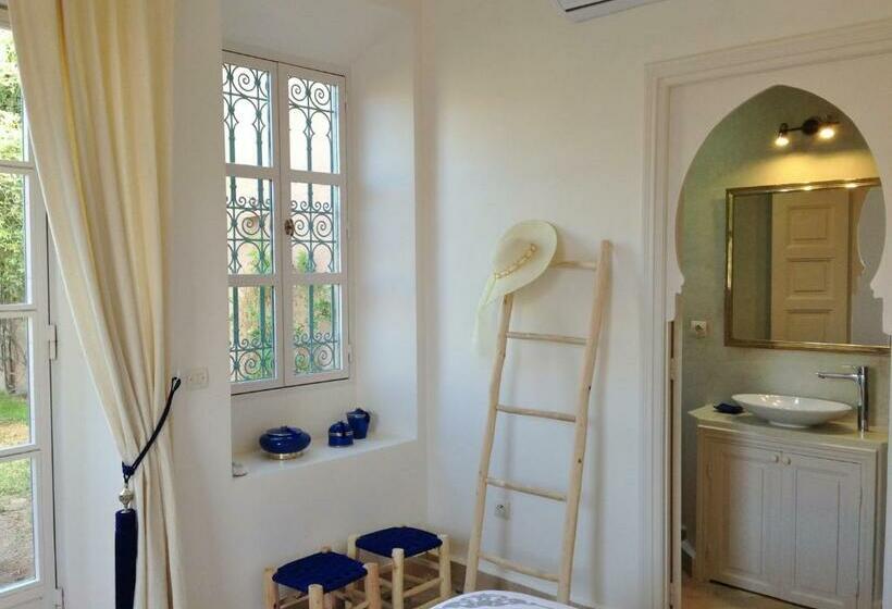 ペンション Eliksir25